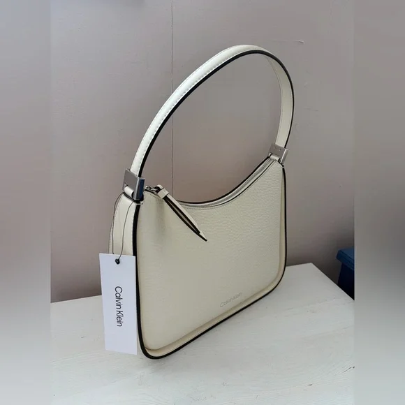 Calvin Klein Off-White Shoulder Bag - Picture 1 of 7